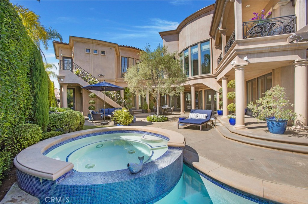 Ritz Cove (RC) - Residential