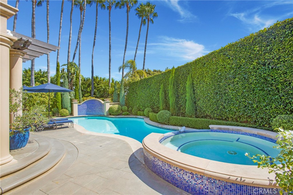 Ritz Cove (RC) - Residential