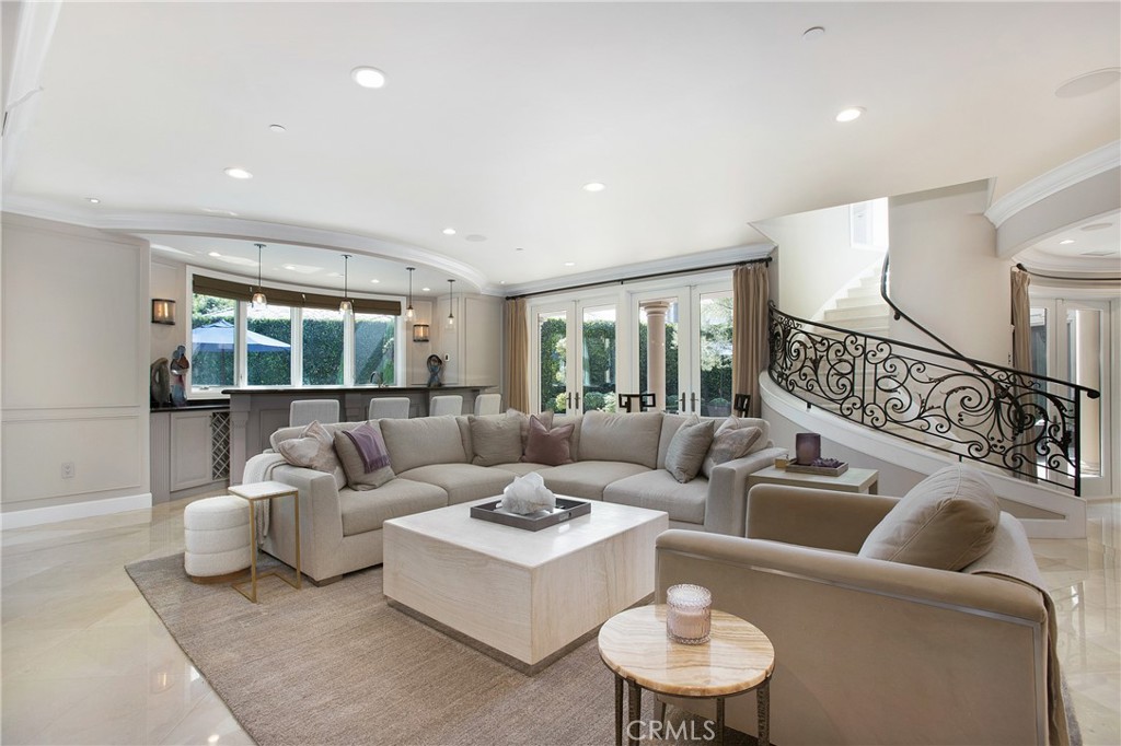 Ritz Cove (RC) - Residential