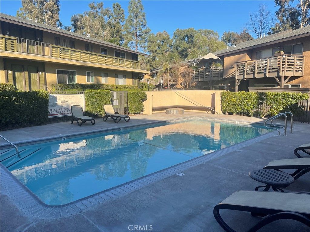 listing image 130726310062977020793