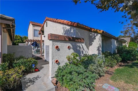 134 Tangerine Irvine CA 92618