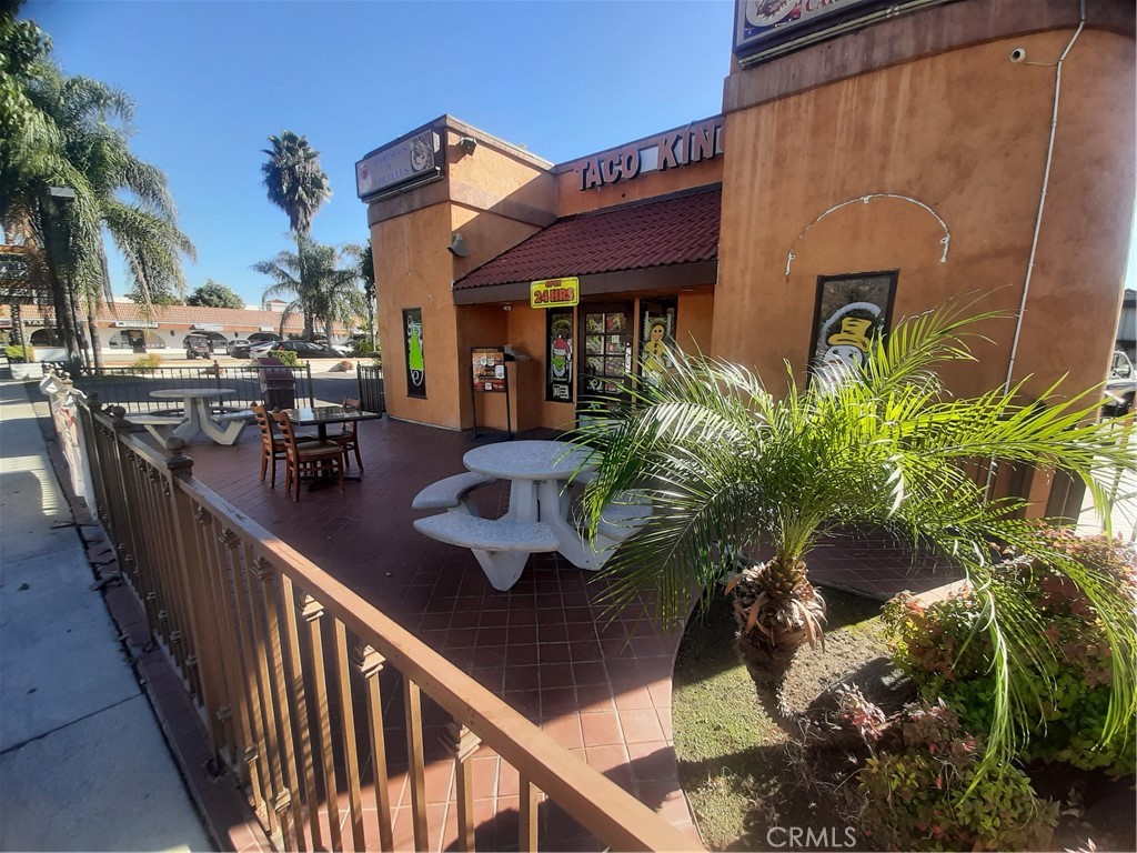 600 E Foothill Boulevard
