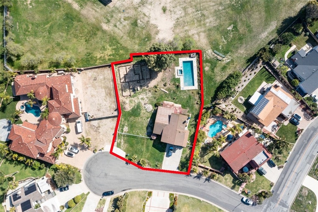 5105 Fairview Circle