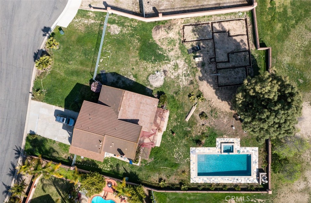 5105 Fairview Circle