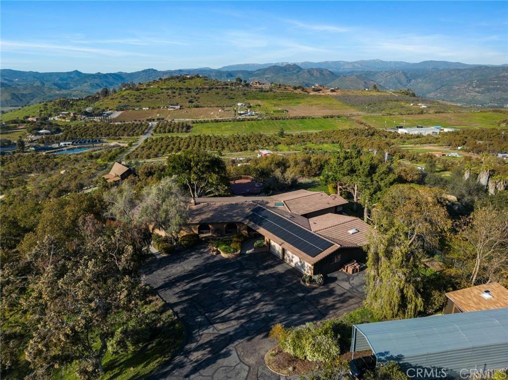 15735 Highland Valley Rd