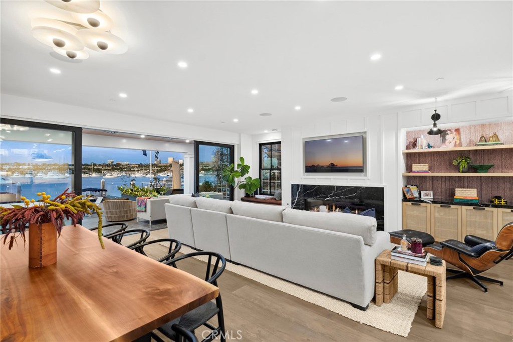 Balboa Peninsula Point (BLPP) - Residential