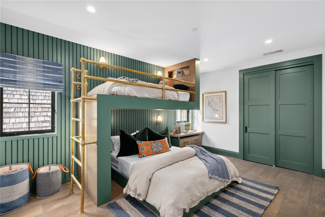 Balboa Peninsula Point (BLPP) - Residential