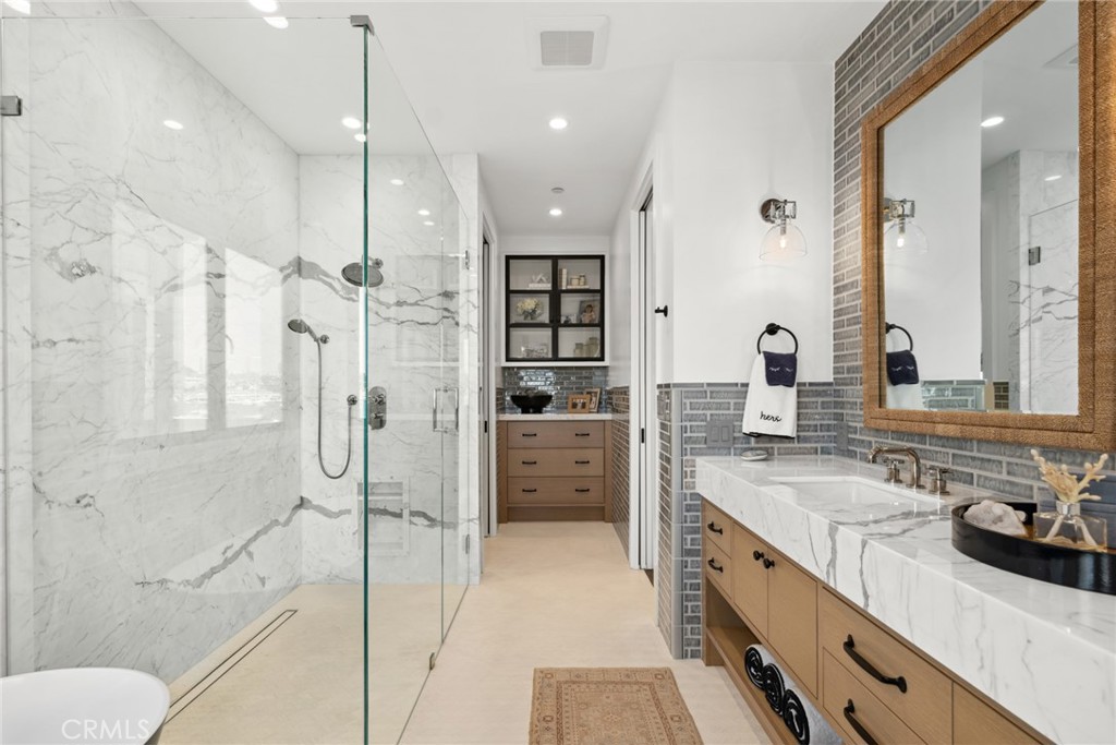 Balboa Peninsula Point (BLPP) - Residential