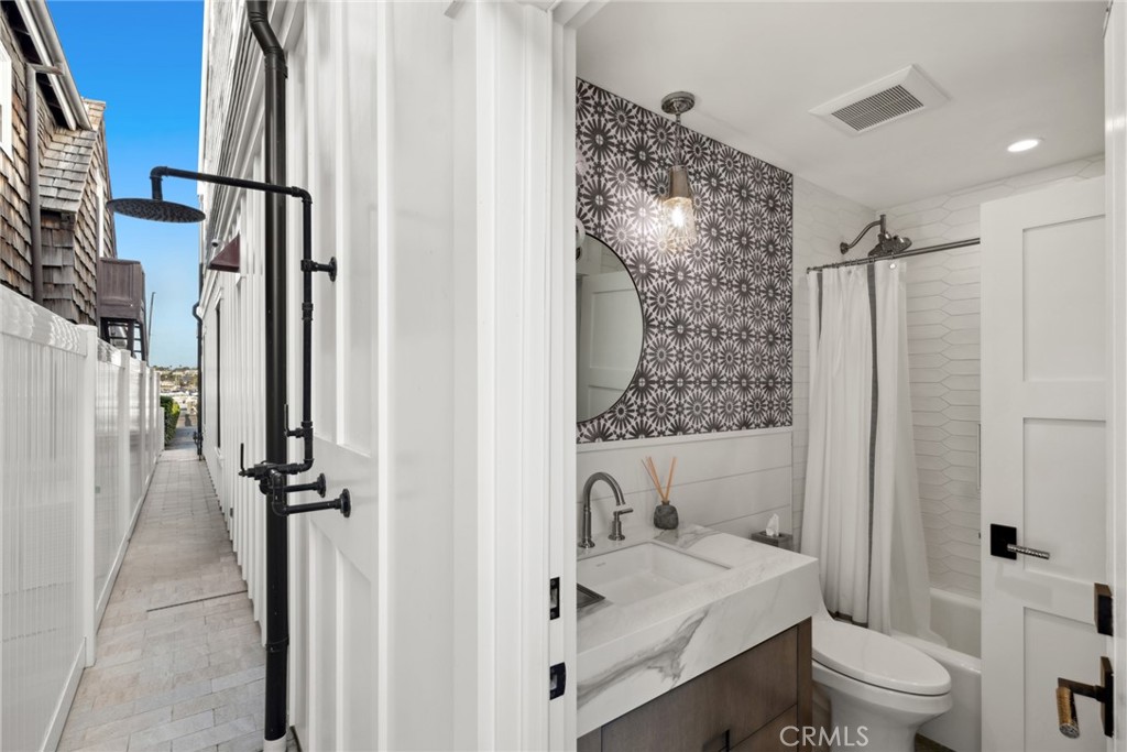 Balboa Peninsula Point (BLPP) - Residential