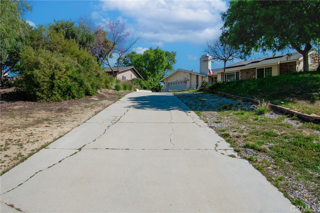 7025 Vista Del Verde