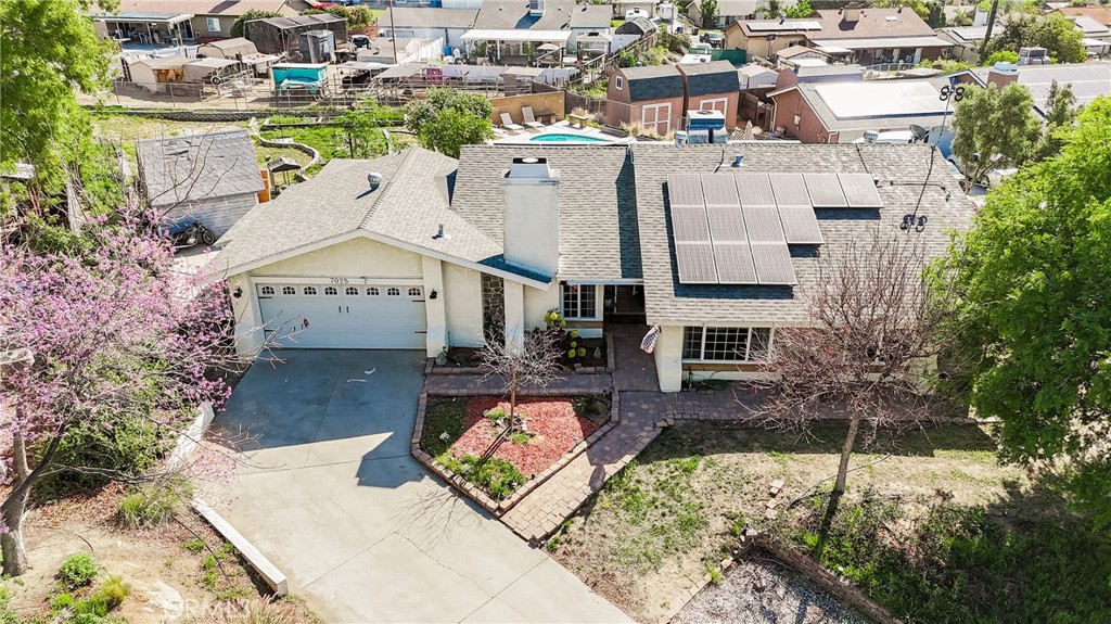 7025 Vista Del Verde