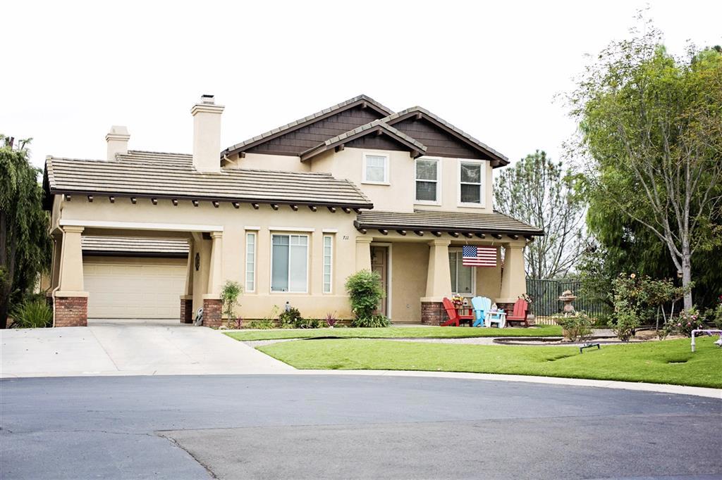 Beautiful 5 bedroom, 3 bath, Peppertree Park home on corner lot. The spacious floor plan includes high ceilings, a grand entrance and plenty of living and entertaining space to give this house a true sense of home. Italian tiles throughout downstairs and new carpet upstairs. Beautiful back yard with built in bbq, and artificial grass in both front and back yard for your easy living lifestyle. New extended driveway for more parking spaces. This home is a must see! $549,000-$579,000 Neighborhoods: Peppertree Park Equipment: Fire Sprinklers,Garage Door Opener, Range/Oven Other Fees: 0 Sewer: Sewer Available Topography: LL