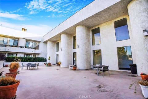 A home in Toluca Lake