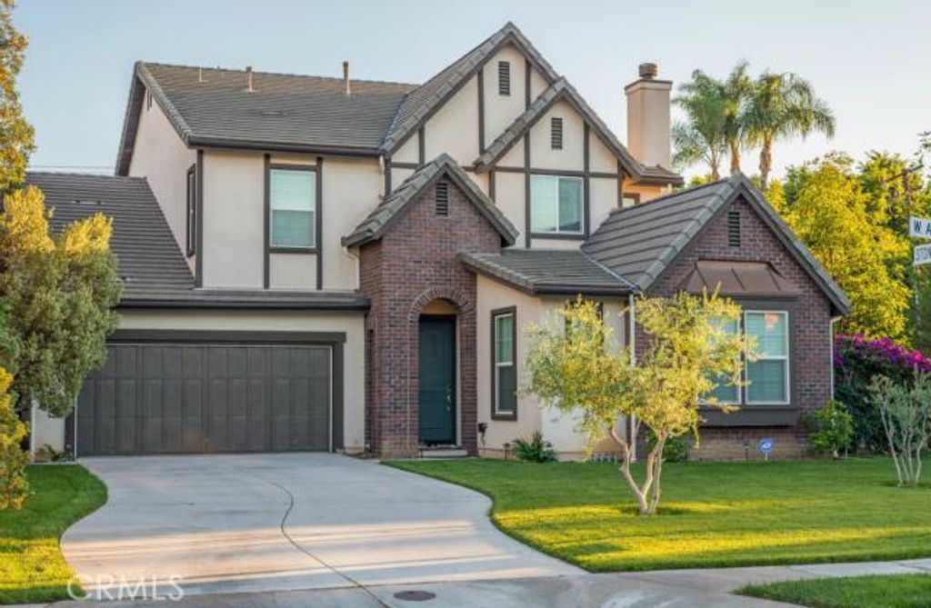 listing image 130722683947027551159