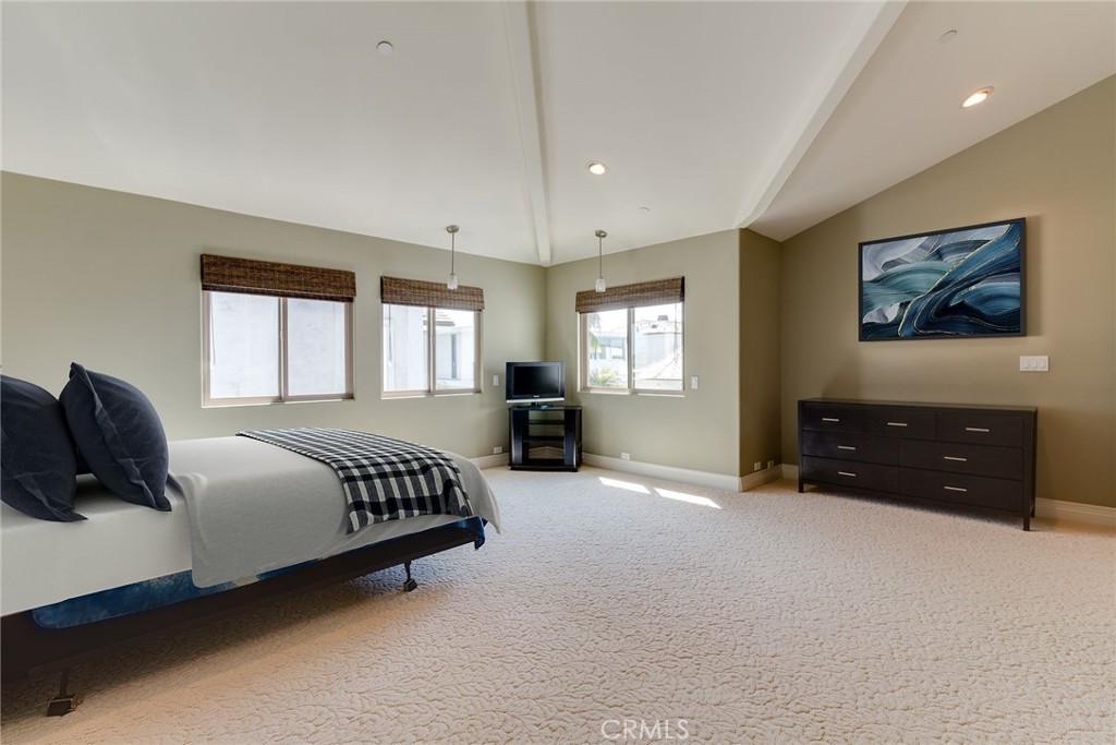 Admiralty Island (HADM) - Residential