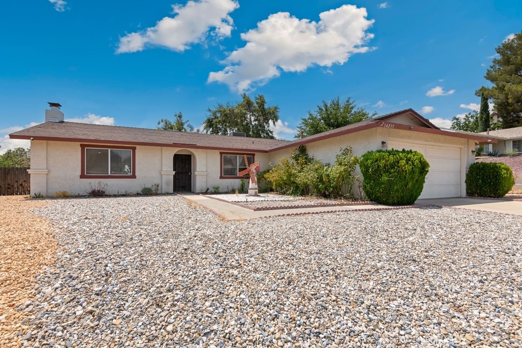 View Victorville, CA 92395 house