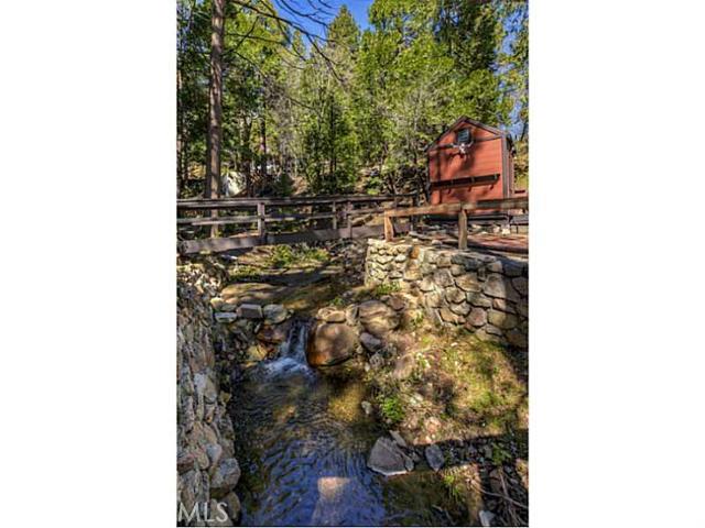 Twin Peaks - Residential