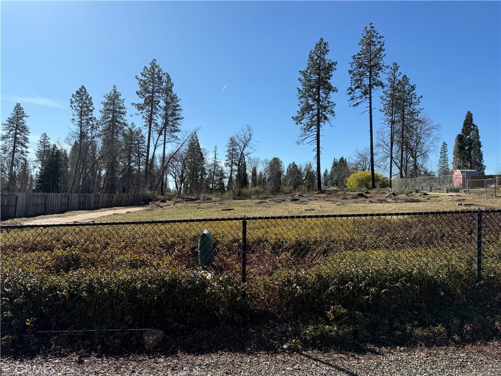 1542 Adams Road