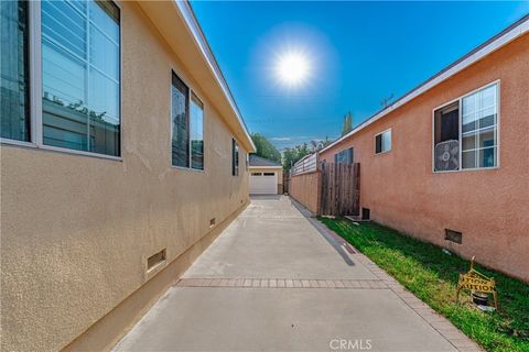 A home in South Gate