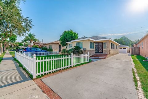 A home in South Gate