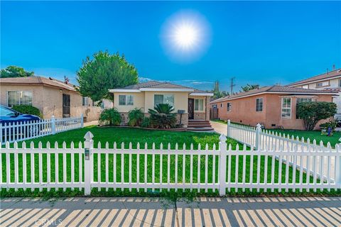 A home in South Gate