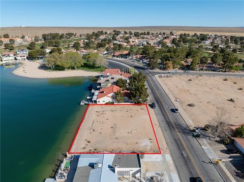 Photo of 27646 Lakeview Drive, Helendale, CA 92342 (MLS # HD25070913)