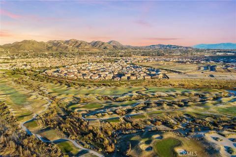 A home in Lake Elsinore