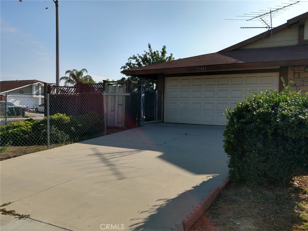 listing image 130728320458518478338