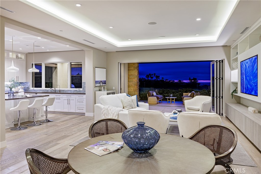 The Grand Monarch - Residential