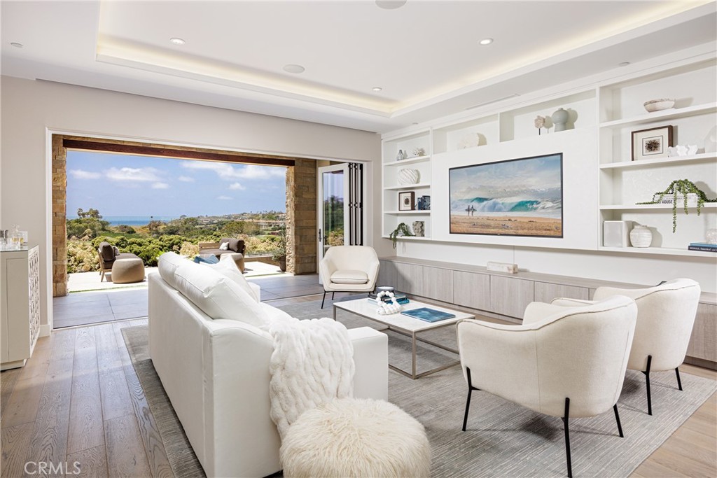 The Grand Monarch - Residential