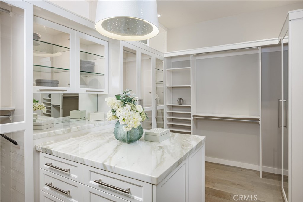 The Grand Monarch - Residential