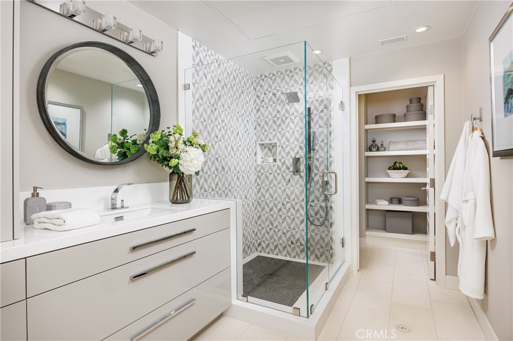 The Grand Monarch - Residential