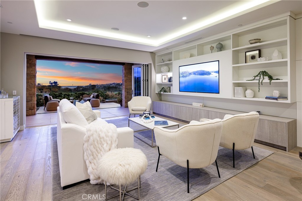 The Grand Monarch - Residential