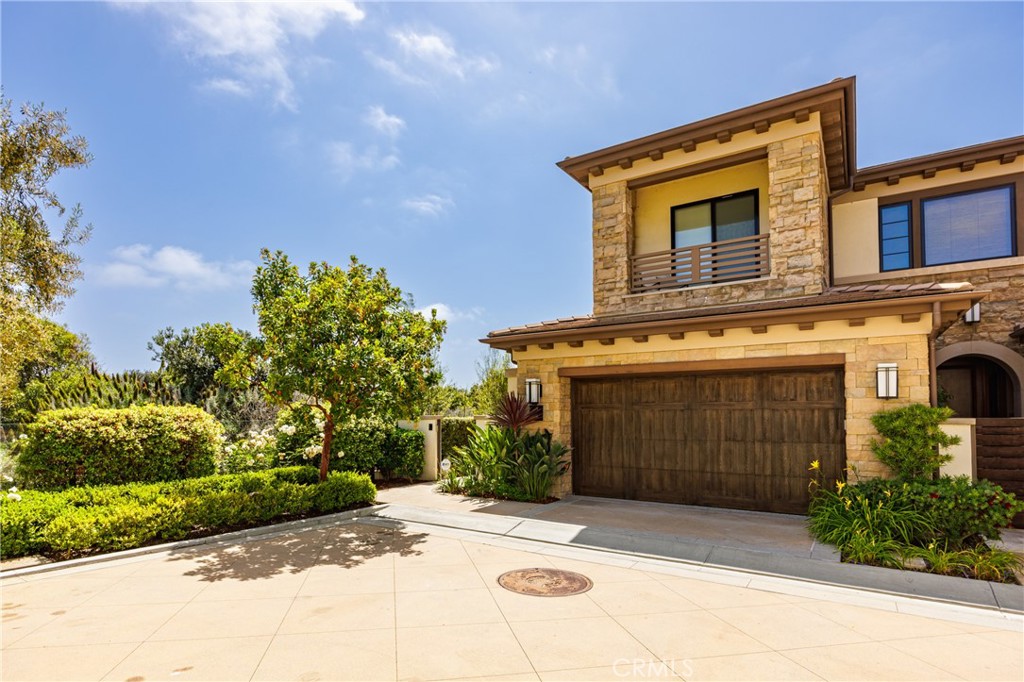 The Grand Monarch - Residential