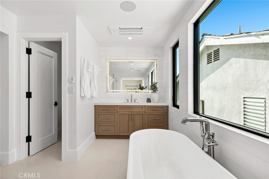 Balboa Island - Main Island (BALM) - Residential