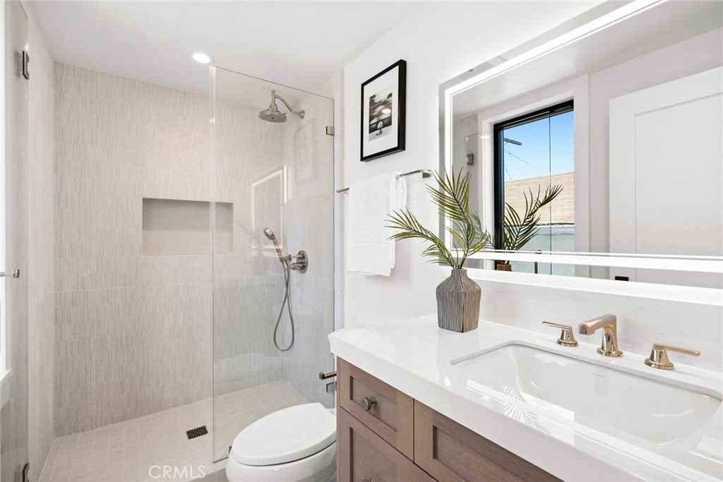 Balboa Island - Main Island (BALM) - Residential