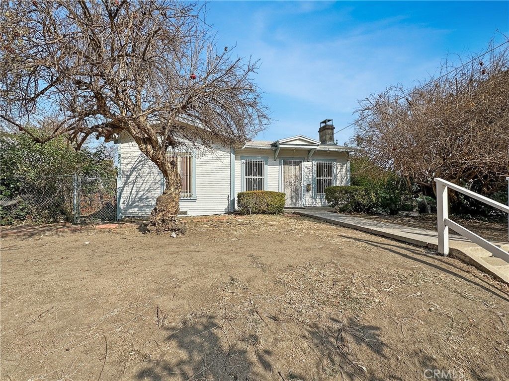 listing image 0