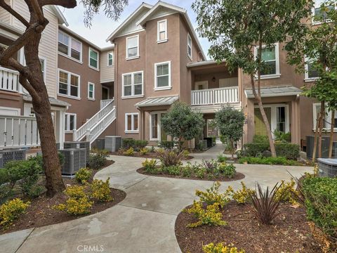26 Valmont Way Ladera Ranch CA 92694