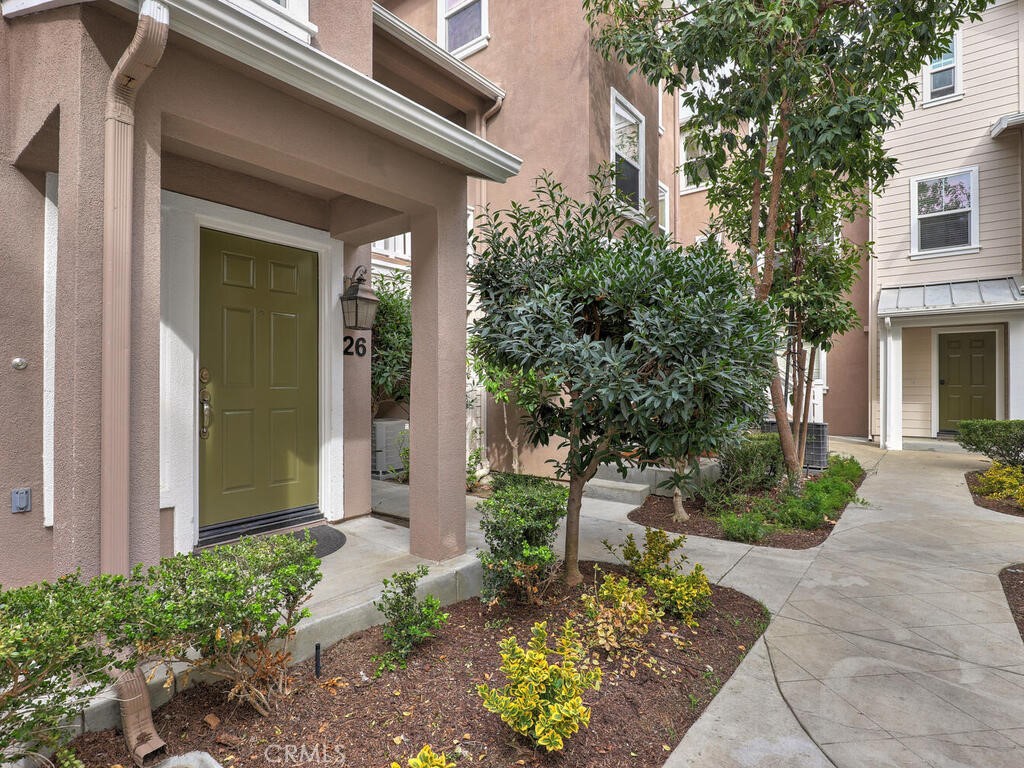 26 Valmont Way