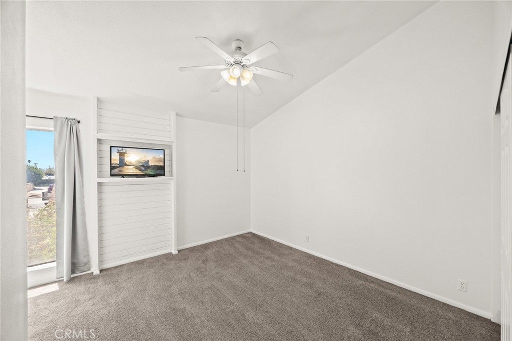 listing image 130727327723092658704