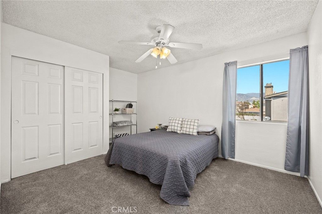 listing image 130721907058974592250