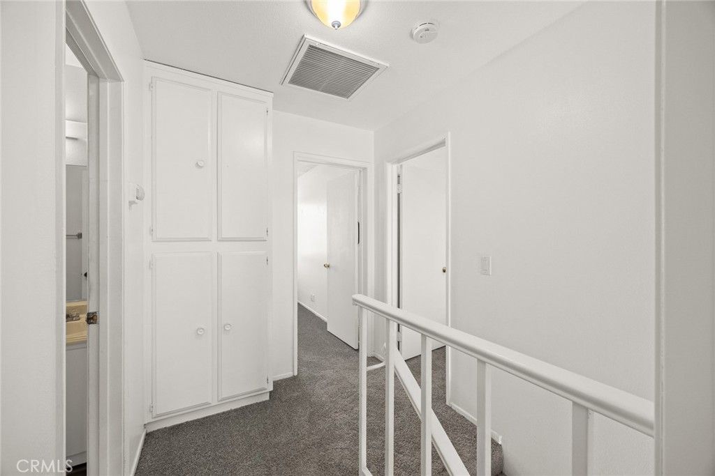 listing image 130727981172851090378