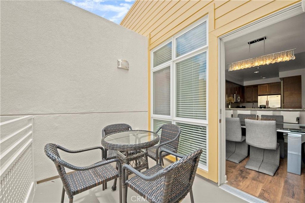 listing image 130728708993475987756