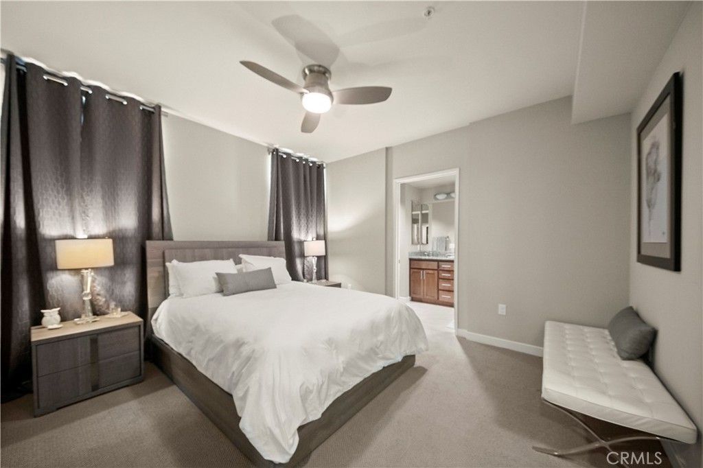 listing image 130726752093044278842