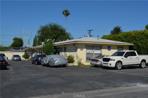 6711 Tujunga Avenue North Hollywood CA 91606