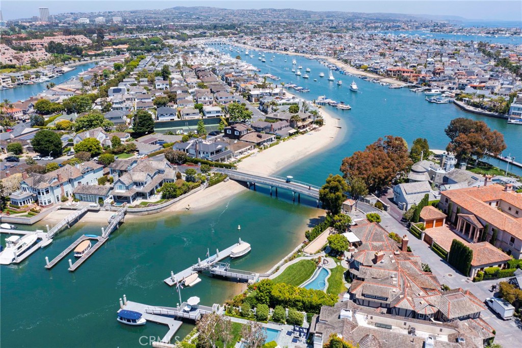 Harbor Island (HARI) - Residential