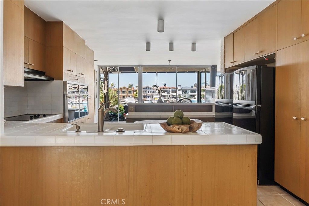 Harbor Island (HARI) - Residential