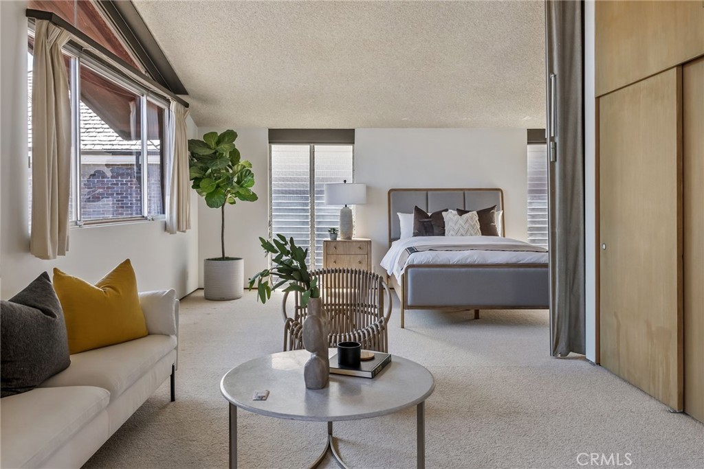 Harbor Island (HARI) - Residential