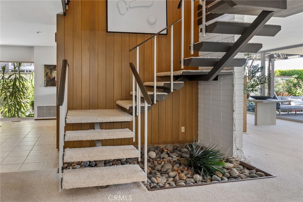 Harbor Island (HARI) - Residential