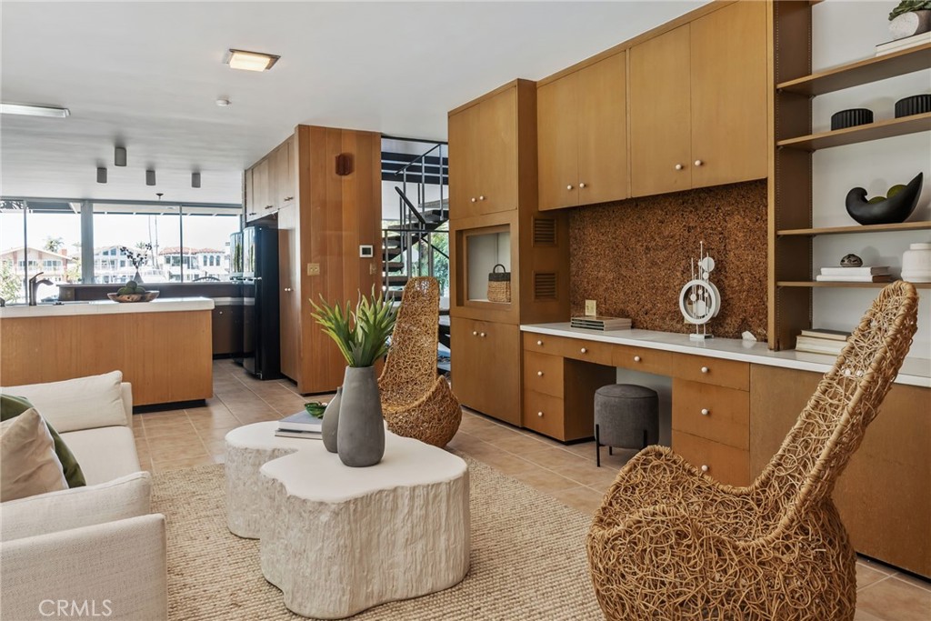 Harbor Island (HARI) - Residential